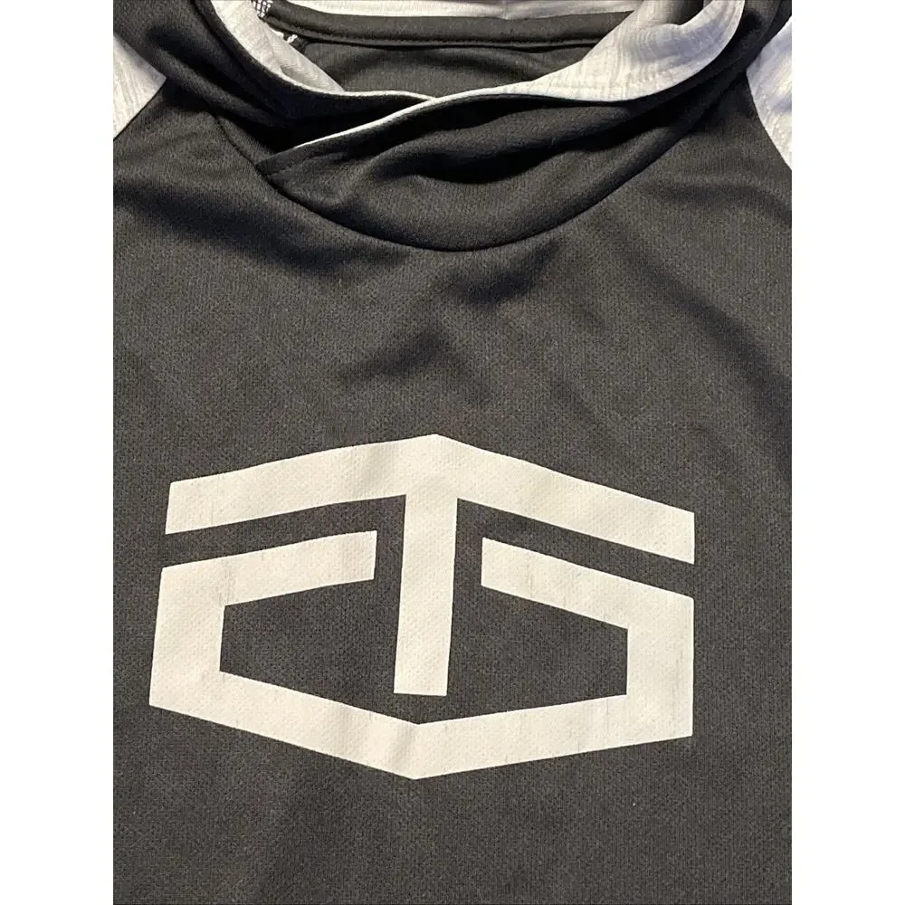 Tapout Gray Tagless LS Work Out Hoodie Men's Size: L - FAST SHIP